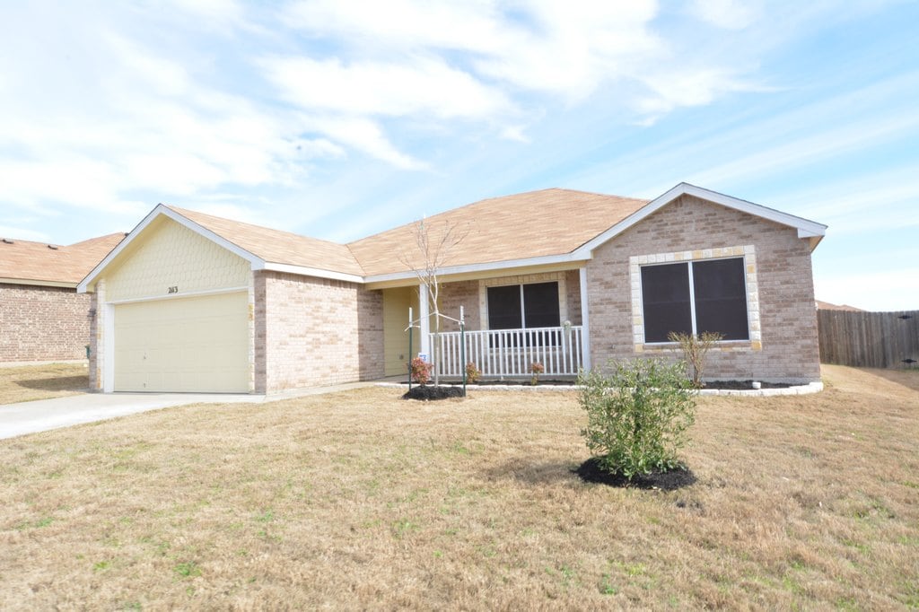 2113 Lincoln Ct, Belton, TX 76513 House Rental in Belton, TX