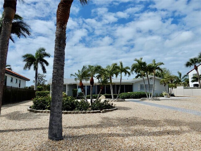 Foto del edificio - 337 1st St W