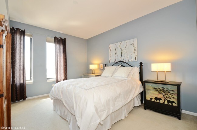Foto del edificio - 3232 N Halsted St
