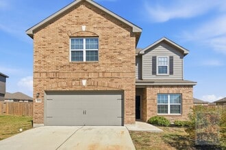 Building Photo - 18632 Quiet Range Dr