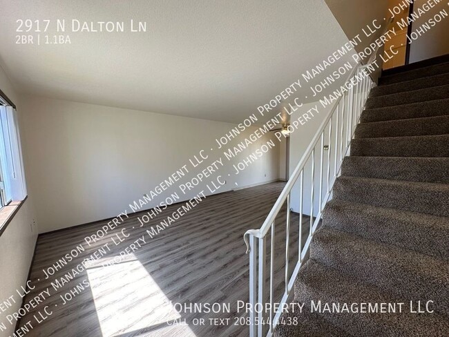Building Photo - 2917 N Dalton Ln