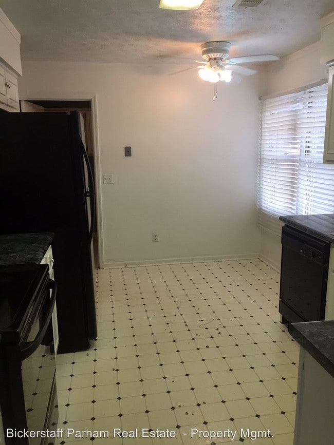 Building Photo - 3 br, 2 bath House - 5550 Cranston Drive