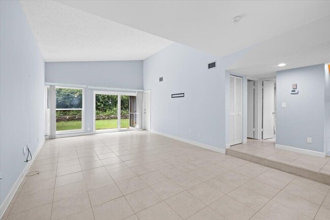 Foto del edificio - 1840 NW 10th St