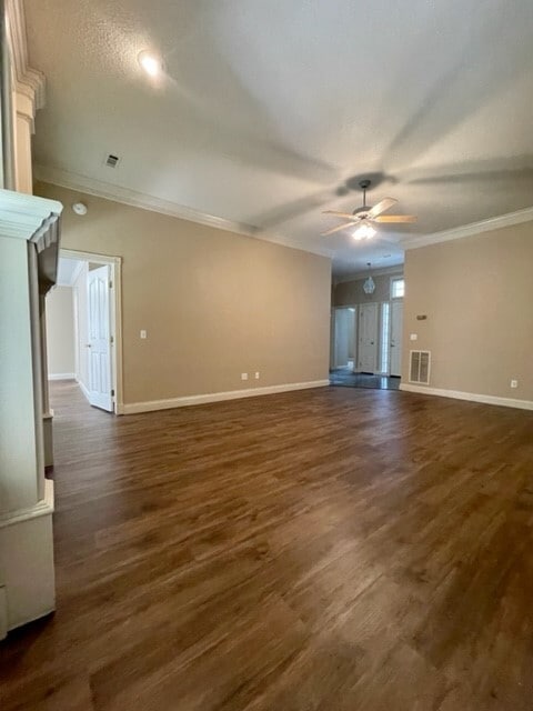 Foto del edificio - 1456 Timberline Dr