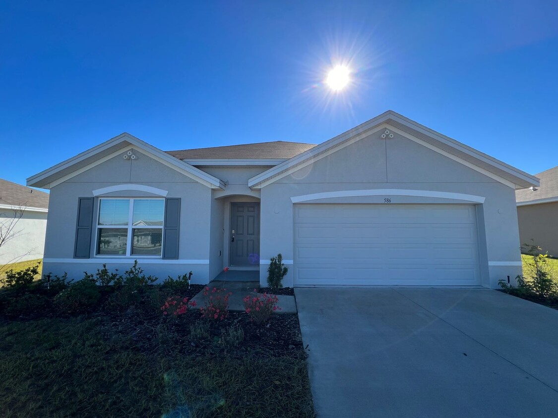 Primary Photo - Beautiful, 4 Bedroom, 2 Bathroom Home in t...