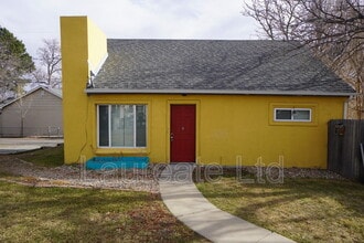 Building Photo - 2442 Benton St