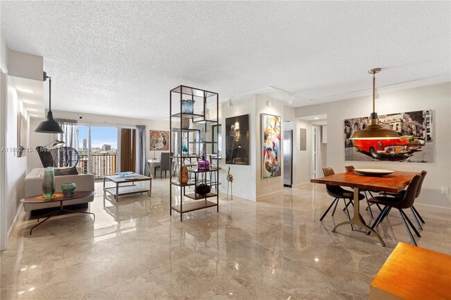 Building Photo - 1201 S Ocean Dr