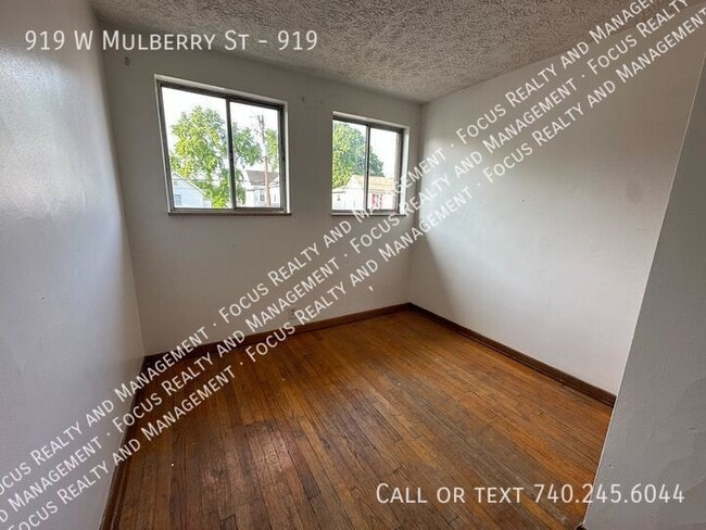 Foto del edificio - 919 W Mulberry St
