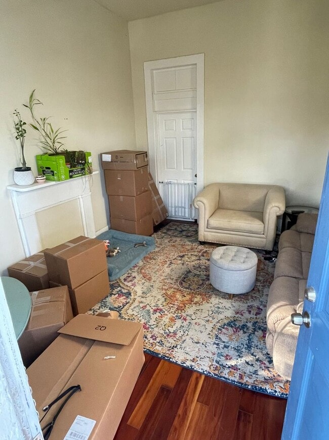 Building Photo - 2BD/1BA Shotgun in Bayou St John