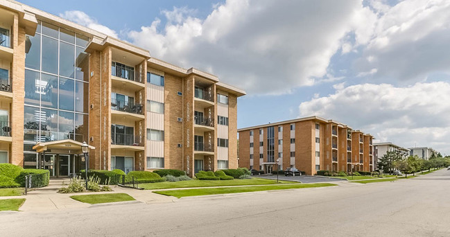 Building Photo - Imperial Tower Apartments