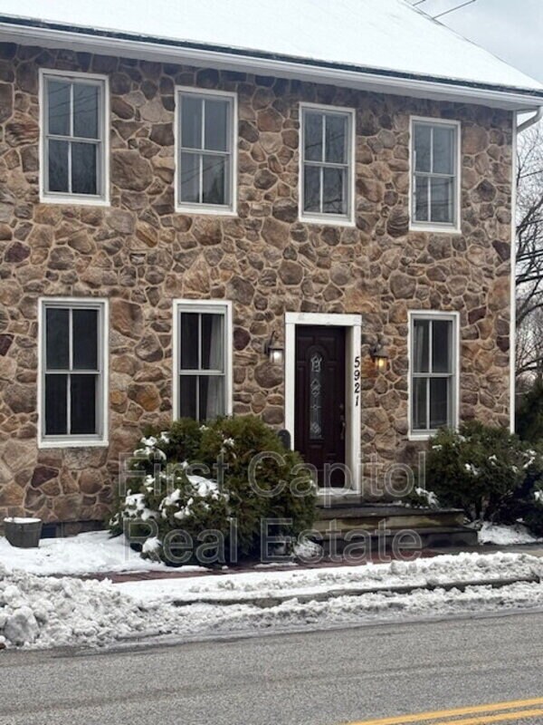 Foto del edificio - 5921 Linglestown Rd