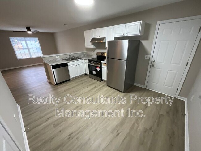 Building Photo - 1506 Hidden Creek Terrace