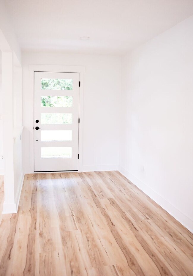 Foto del edificio - Waterfront Living in the Heart of Fleming Island!