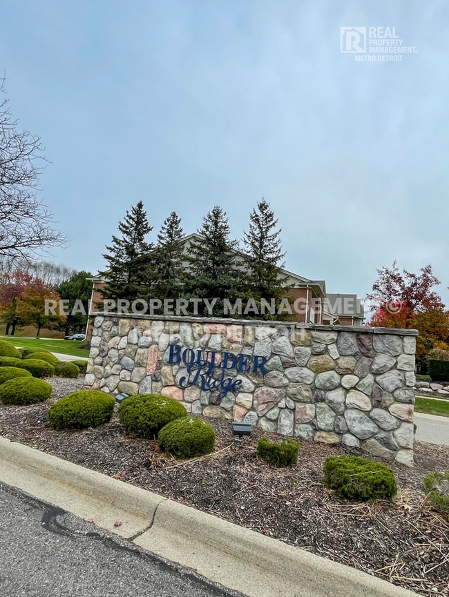 Building Photo - 1852 Flagstone Cir