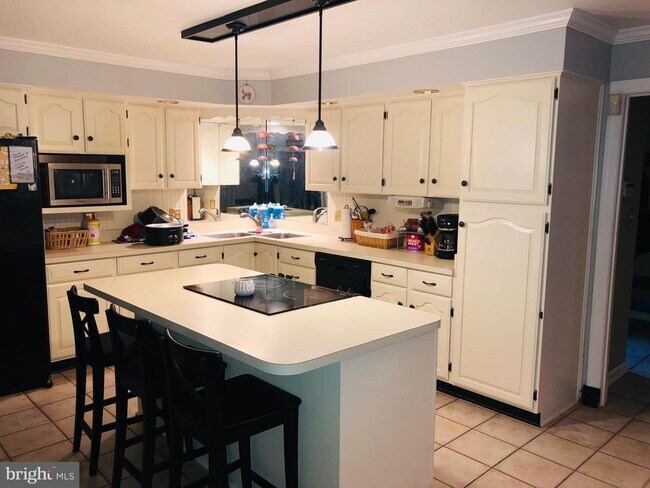 Building Photo - 3003 Franklins Chance Dr
