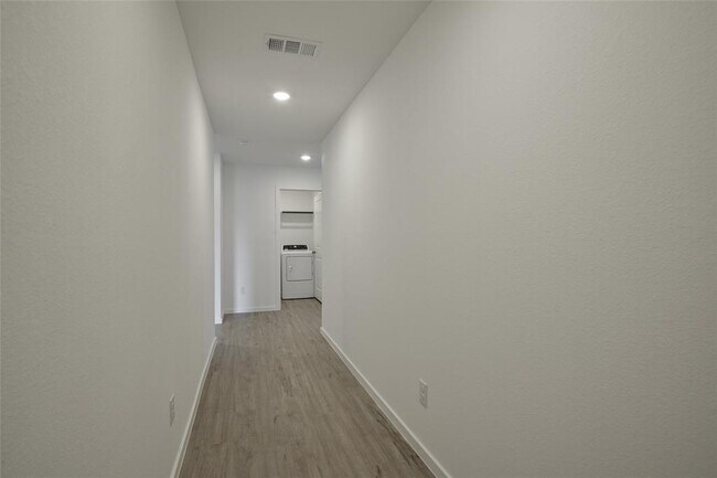Foto del edificio - 13746 Kit Run