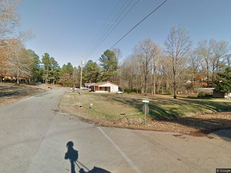 803 Fernwood Dr, Baldwyn, MS 38824 House Rental in Baldwyn, MS