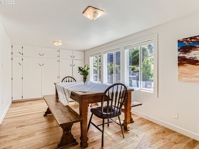 Foto del edificio - 32345 Baumgardner Ln