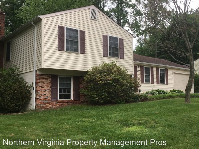 Building Photo - 9219 Claytonia Ln