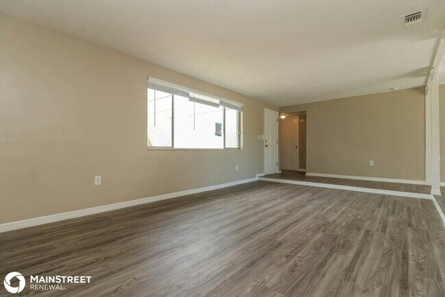 Foto del edificio - 3639 Rock Royal Dr, Holiday, FL 34691