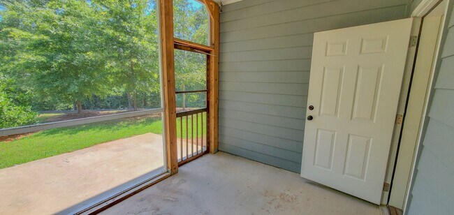 Foto del edificio - Luxury Student Living- 4BR/4BA Townhome Near UGA (Available Fall 2026)