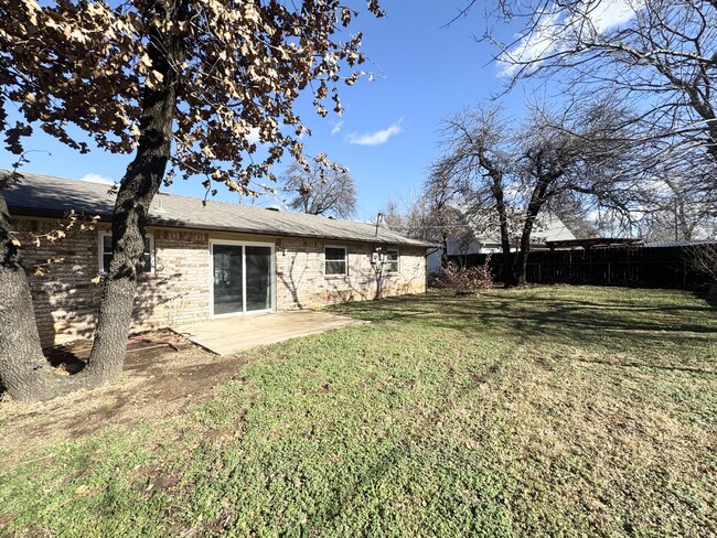 Building Photo - 3208 Marla Ln