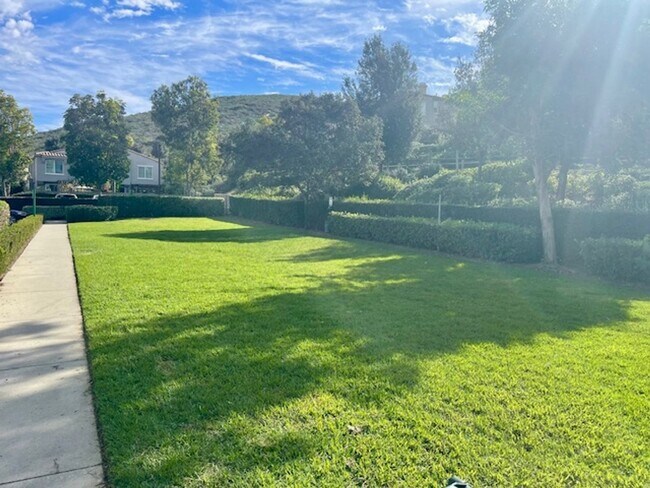 Foto del edificio - Greta San Marcos Rental near CSUSM