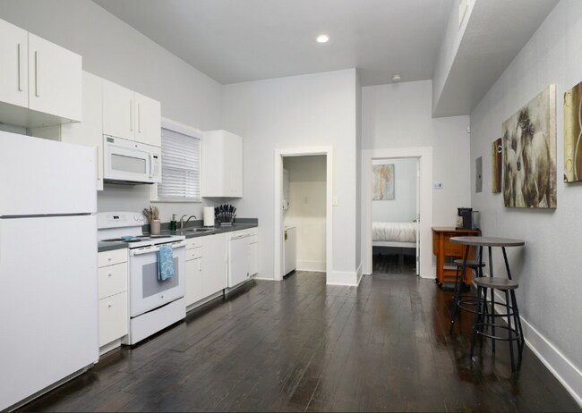 Foto del edificio - 118 Delaware St