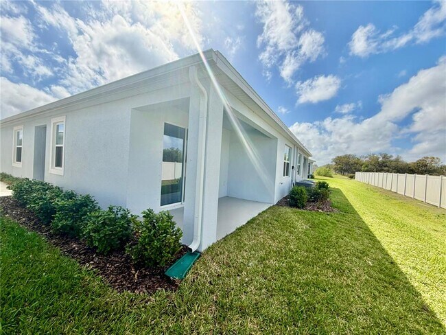 Foto del edificio - 626 157th Ct E