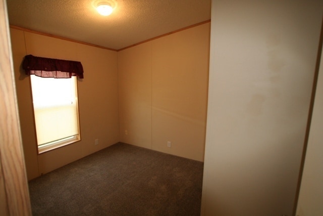 Building Photo - 110 White Oak Dr