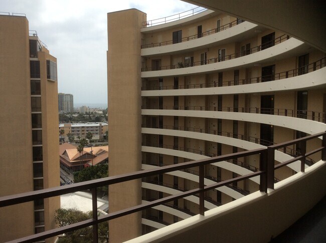 Foto del edificio - 6430 Orange St