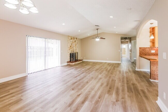 Foto del edificio - 640 SW 95 Terrace