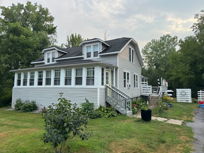 Building Photo - 9303 Brewerton Rd