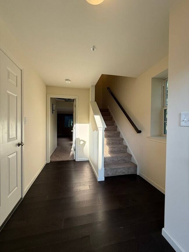 Foto del edificio - 136 Kestrel Ln