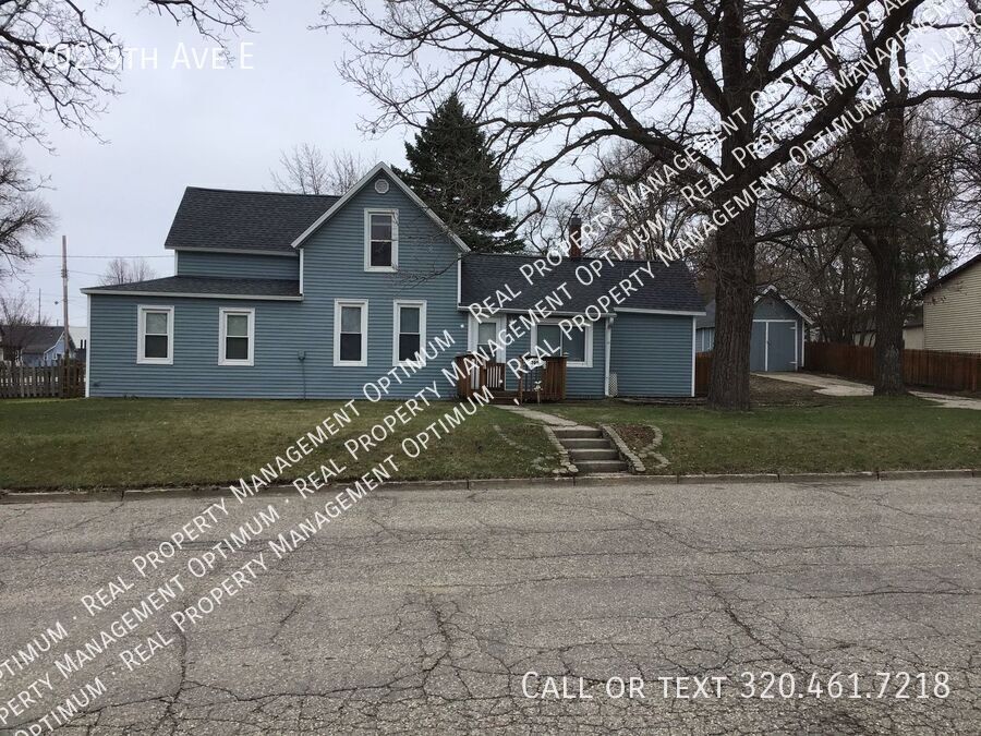 Primary Photo - 702 5th Ave E