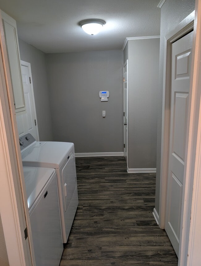 Foto del edificio - 204 Ralph St