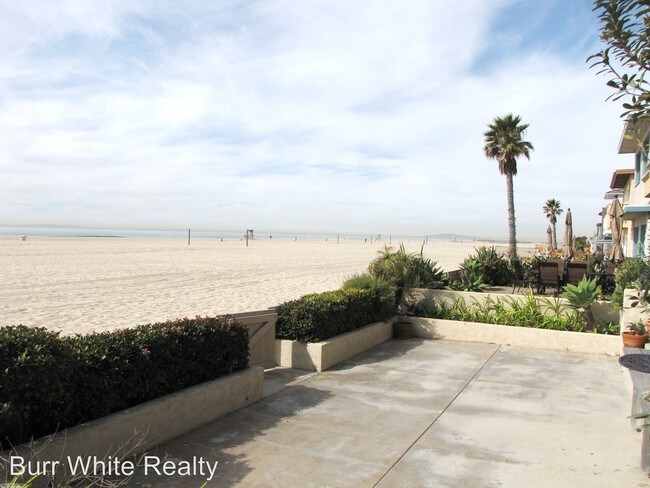 Building Photo - 6500 W Oceanfront