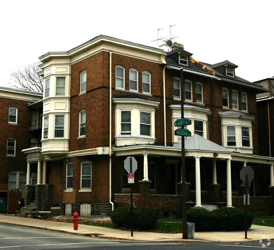 Primary Photo - 4900-4902 Cedar Ave