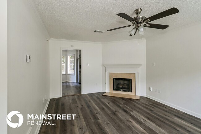 Foto del edificio - 9406 Slezenger Ln