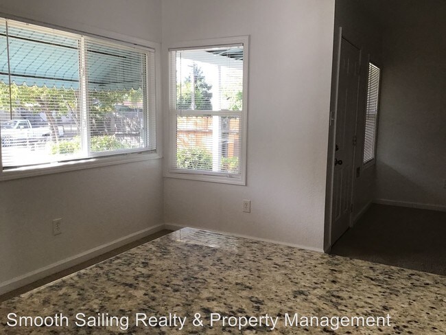 Building Photo - 2 br, 1 bath House - 3749 9th Ave #A