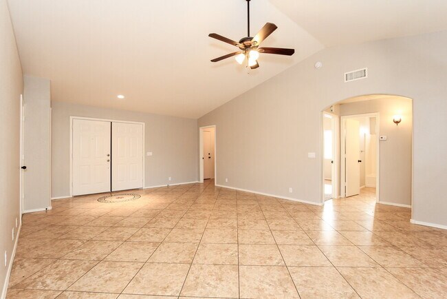 Foto del edificio - 7384 W Colter St