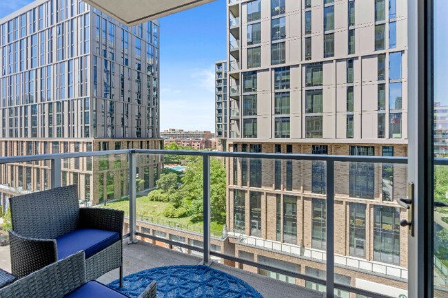 Foto del edificio - 5 S Green St