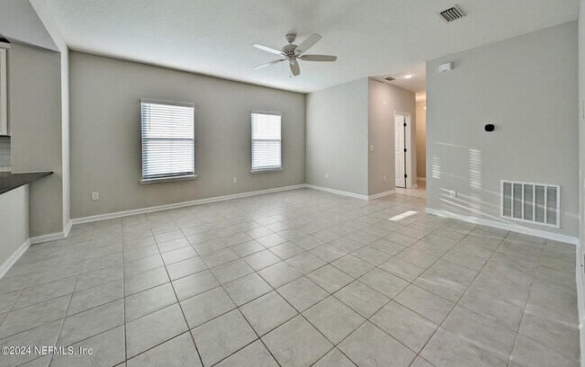 Building Photo - 531 Narrowleaf Dr