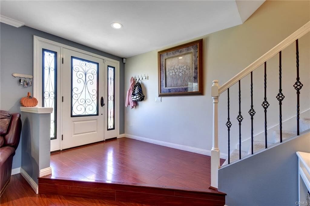 Building Photo - 4057 Larwin Ave