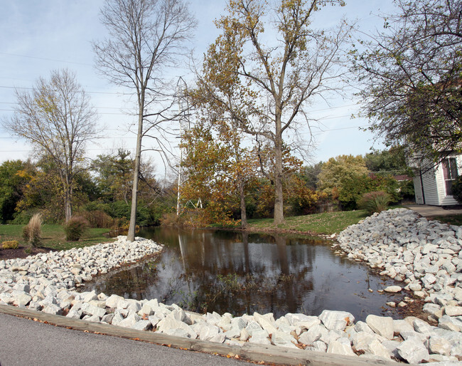 Stone Lake Lodge - Stone Lake