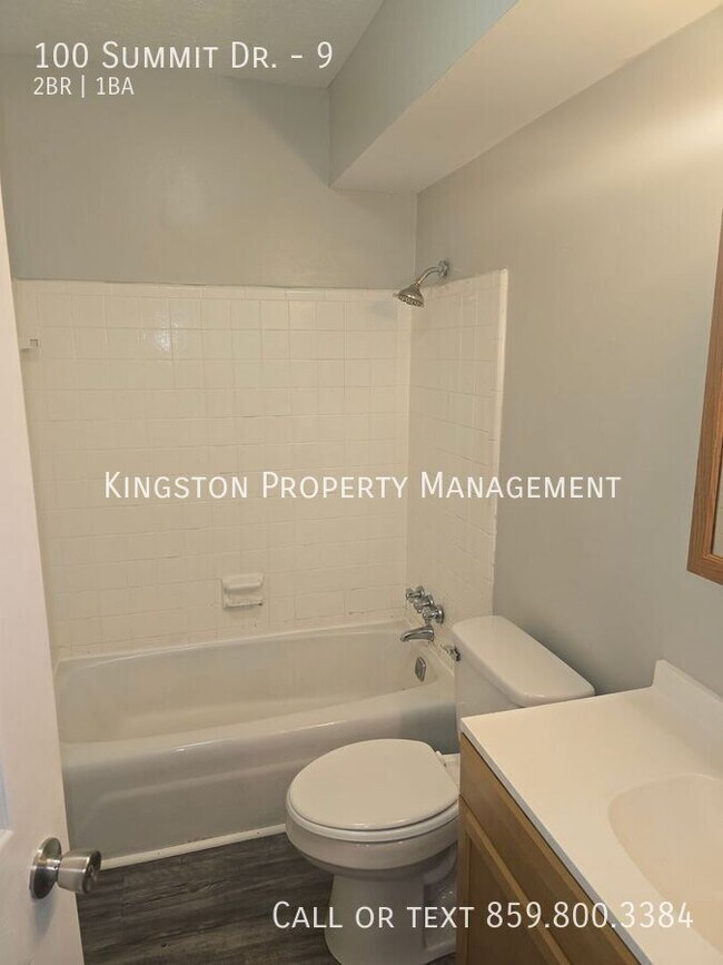 Building Photo - 100 Summit Dr