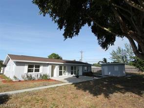 4161 Golden Gate Pkwy Naples Fl 34116 Townhouse For Rent In Naples Fl Apartments Com