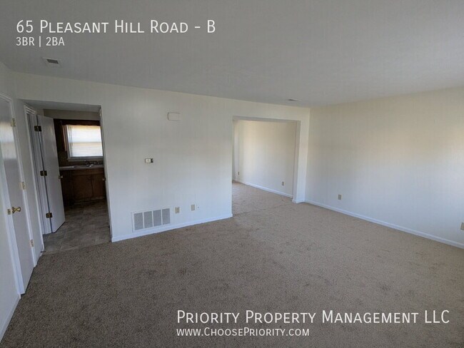 Foto del edificio - 65 Pleasant Hill Rd