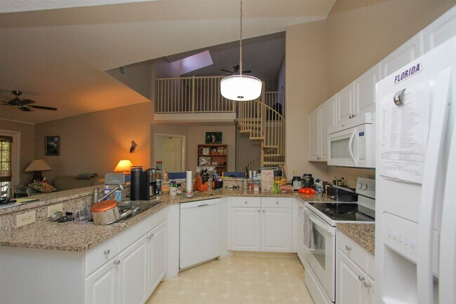 Building Photo - 23203 Harbour Vista Cir