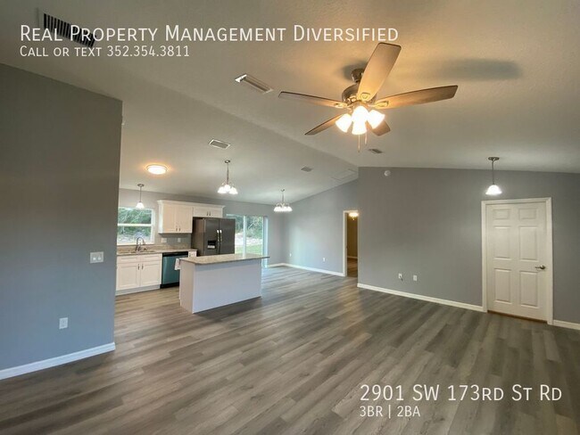 Foto del edificio - 2901 SW 173rd Street Rd